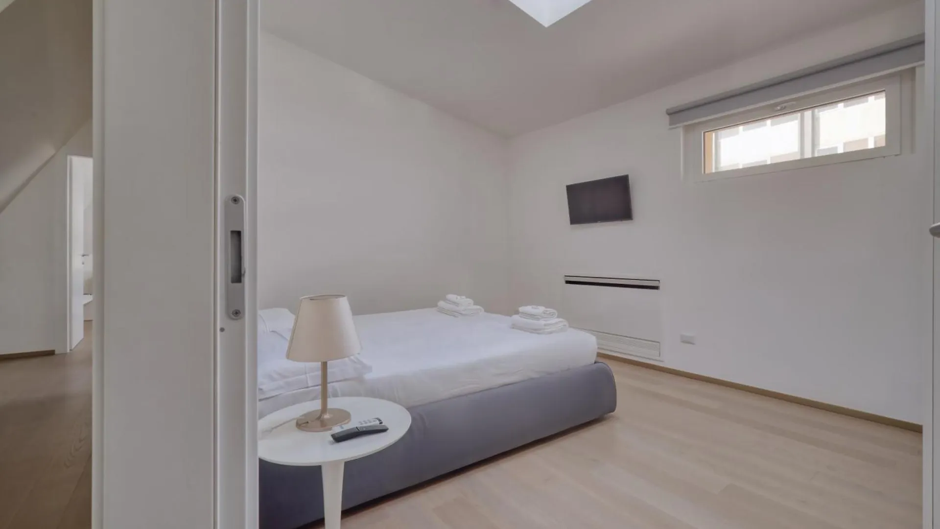 Joivy Welcoming Flats By Corso Como Milan 0*,  Italy